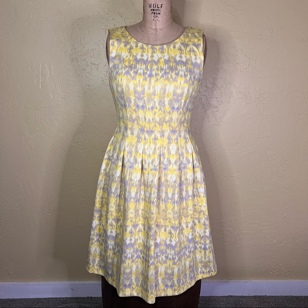 Calvin Klein Round Neck Sleeveless Yellow Pattern Dress